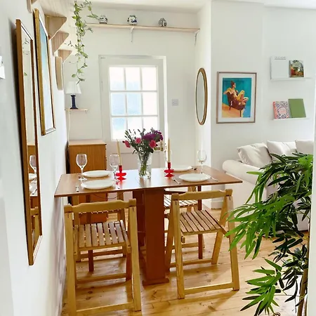 Apartment Charming 2-bedroom Ground Floor With Garden And Free On-street Parking Edinburgh