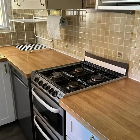 Stylish 3 Bed 2 Bath Ground Floor Main Door Flat In Marchmont Apartmán Edinburgh