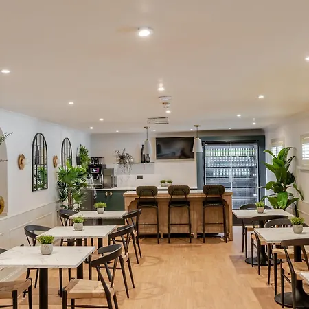 ホテル Grove House エディンバラ