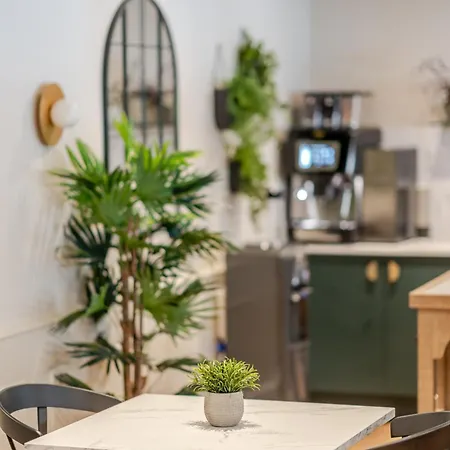 Grove House 3* エディンバラ