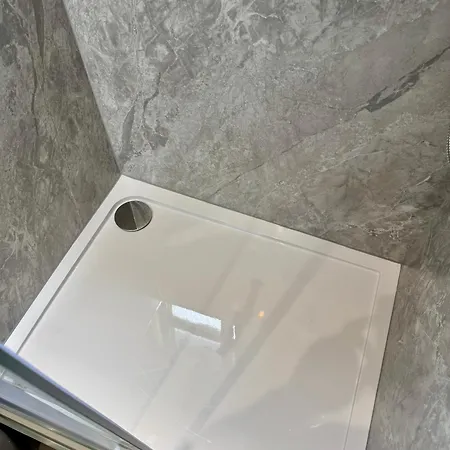 Appartement Stylish Canal-side Retreat In Edinburgh