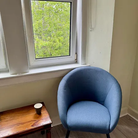 Stylish Canal-side Retreat In *