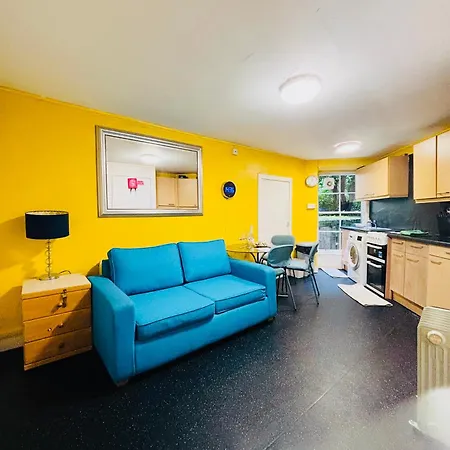 Entire Flat In Close To Center * Edimburgo