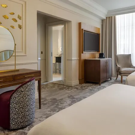 Szálloda The Caledonian Edinburgh, Curio Collection By Hilton 5*