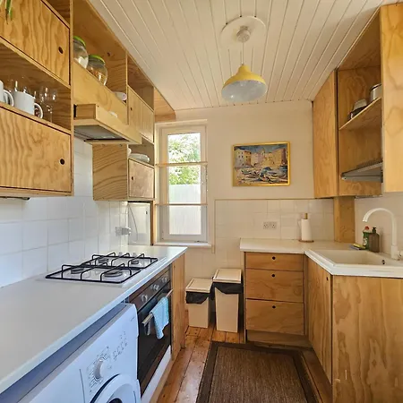 Apartament Charming 2-bedroom Ground Floor With Garden And Free On-street Parking Edynburg
