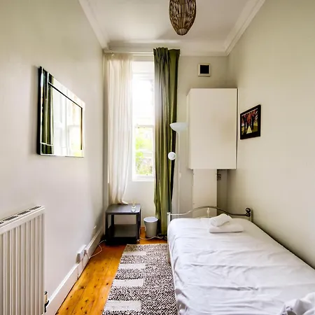 Grindlay St - Fantastic 2br In Theatre District Apartment *