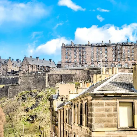Grindlay St - Fantastic 2br In Theatre District * Edinburgh
