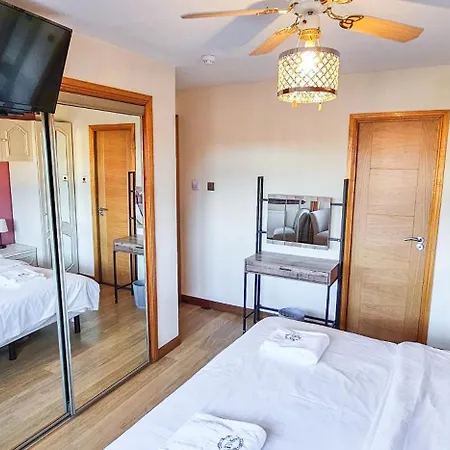 Prázdninový dům Duddingston 9 Bedroom House -