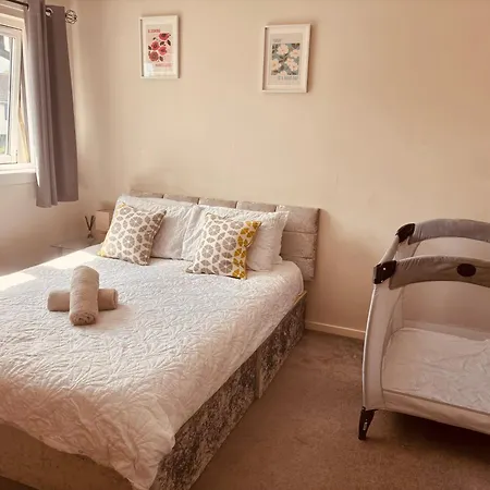 Three Bedroom House Nyaraló Edinburgh