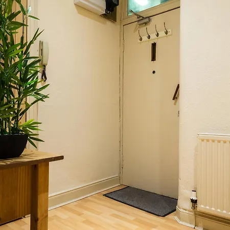 Cosy And Modern In Appartement Édimbourg