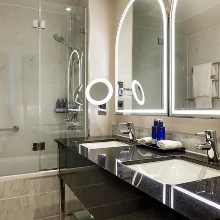 The Caledonian Edinburgh, Curio Collection By Hilton 5* Edinburgh