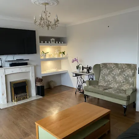 Appartamento Cheerful 2 Bedroom Flat With Free Parking