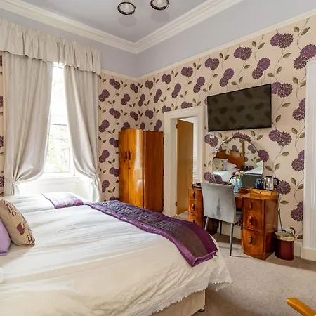 招待所 The Gifford