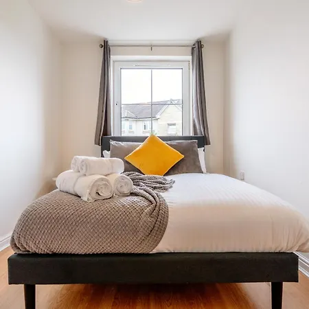 Chic 2-bed Near Centre אדינבורו