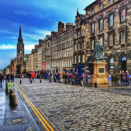 アパート Walk Everywhere -top Rated Flat On The Royal Mile. *