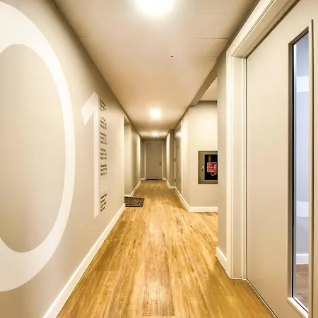 Lovely 1-bedroom Unit Near Castle אדינבורו