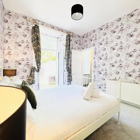 Centre Escape With Private Garden Edimburgo