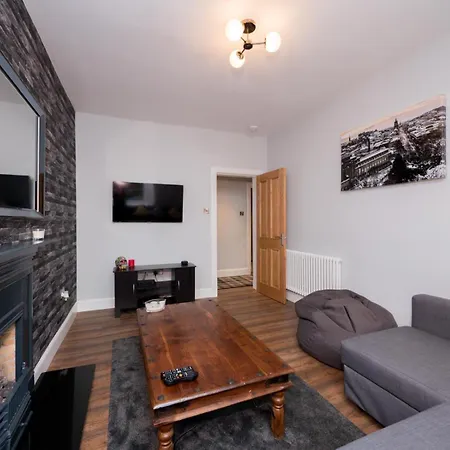 Cosy 1 Bed Flat 5 Minutes To The * إدنبرة