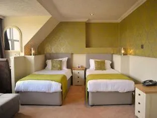 Otel Braid Hills