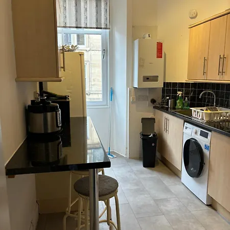 Grange Lone Entire With Two Double Beds