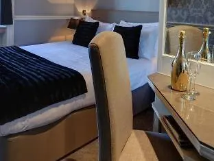 Braid Hills Otel