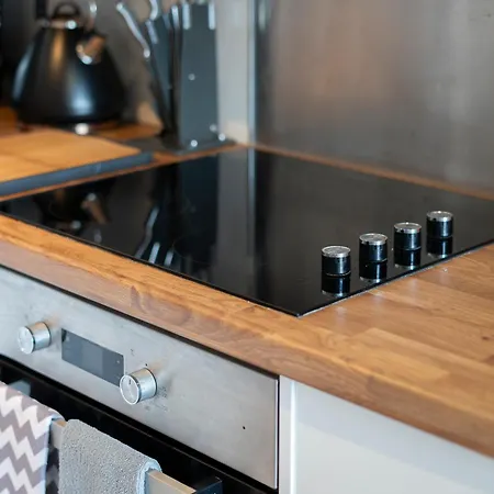 2bed-2bath Flat, Centre Edinburg