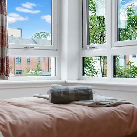 דירה Free Parking - Centre - Sleeps 5 - Modern *