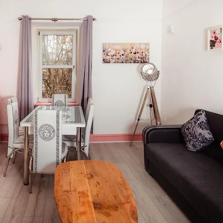 Daire Cosy By The Meadows 11 Edinburgh