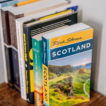 Cosy 1br Sleeps 4 Quiet Apartment *