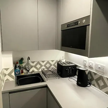 Chic 1bd Flat - Wviews Of Castle!