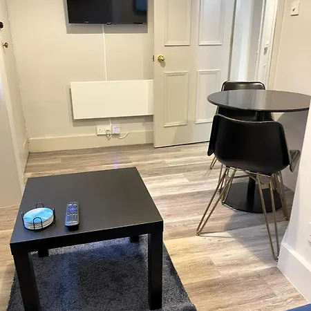 Lejlighed Chic 1bd Flat - Wviews Of Castle! Edinburgh