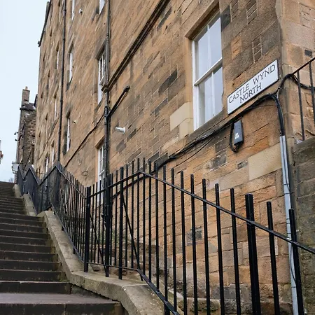 Chic 1bd Flat - Wviews Of Castle! Edinburgh