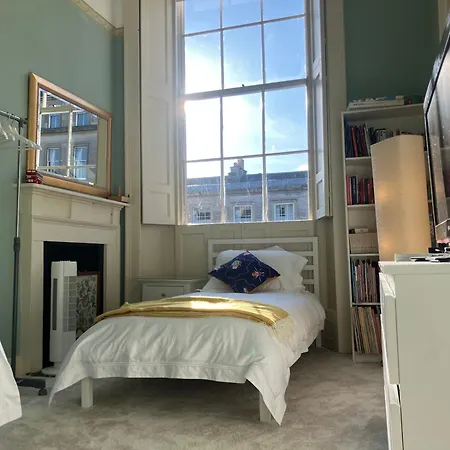 فيلة Georgian Townhouse In Centre *