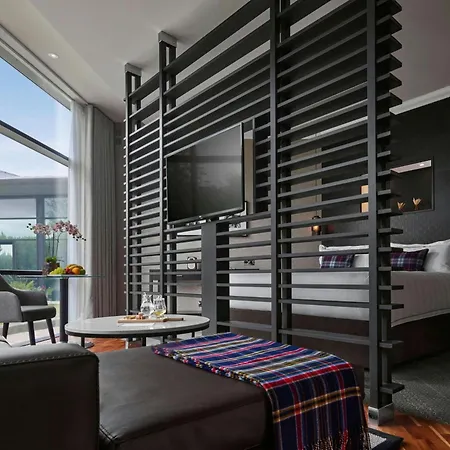 The Glasshouse, Autograph Collection Hotell