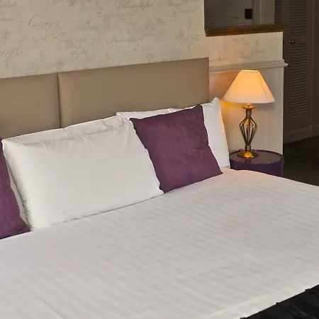 Braid Hills 3* Edinburgh