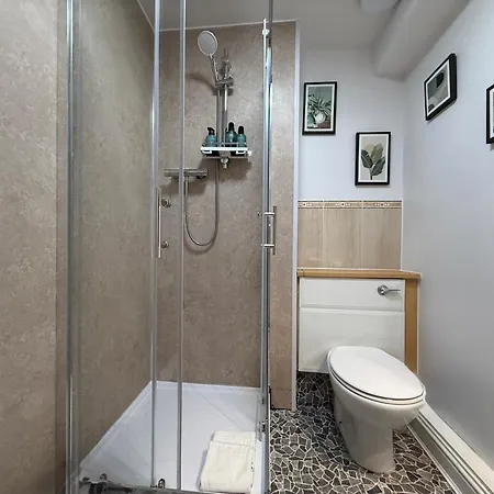 The Shore 2 Bedroom *