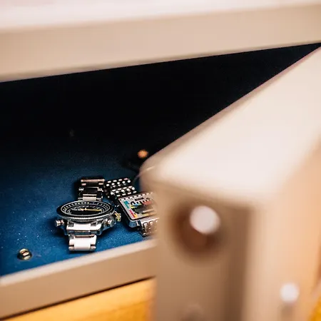 Отель The Scotsman