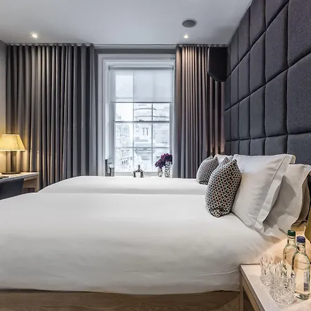 The On The Mile 4* Edinburgh