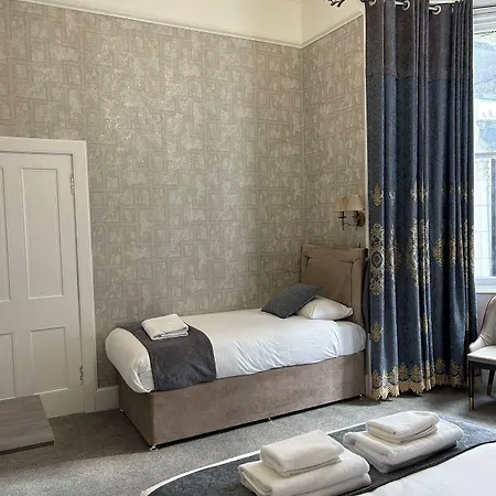 Alexander Гостевой дом