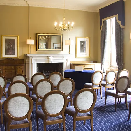 Royal Scots Club فندق إدنبرة