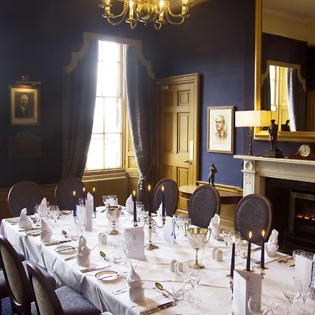 Royal Scots Club Hotel Edinburgh