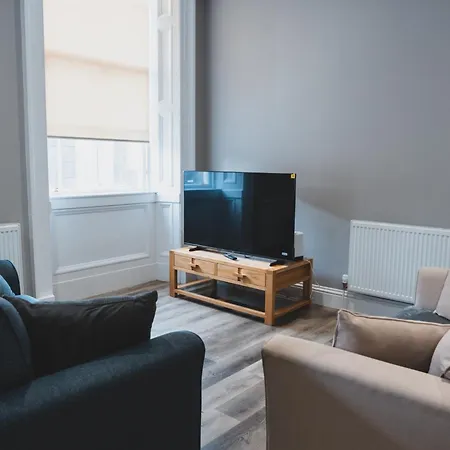 Castle Apartment Edinburgh