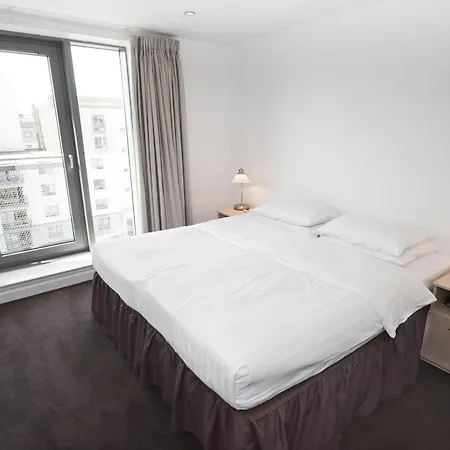 Ocean Serviced 4* Edinburgh