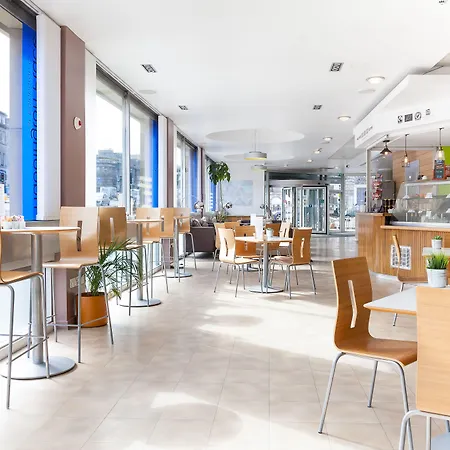 Edinburgh Central Accommodation * Edinburgh