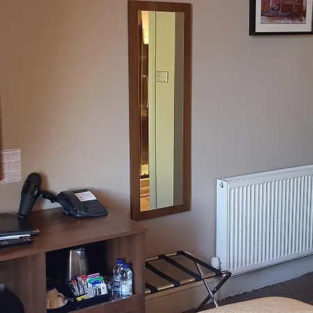 The Salisbury فندق