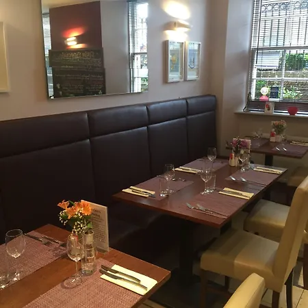 فندق The Salisbury