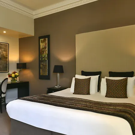 Hotel apartamentowy Fraser