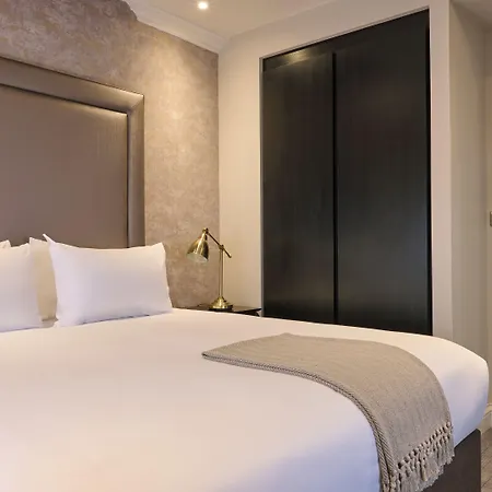 Fraser Hotel apartamentowy 4*