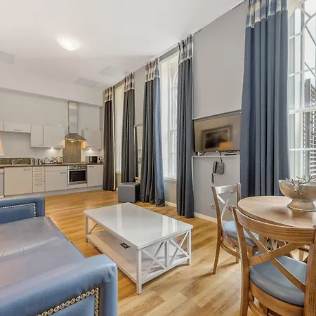 מלון דירות Princes Street אדינבורו