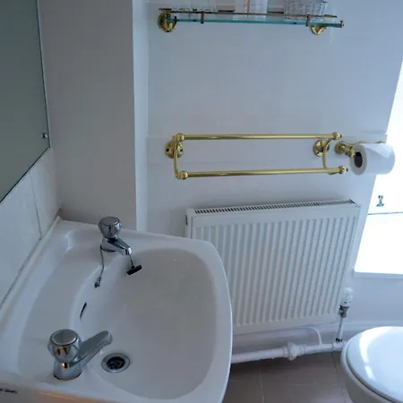 A-haven Townhouse 3*